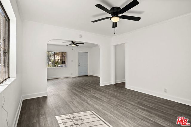1333 W 57th Street, Los Angeles, CA 90037