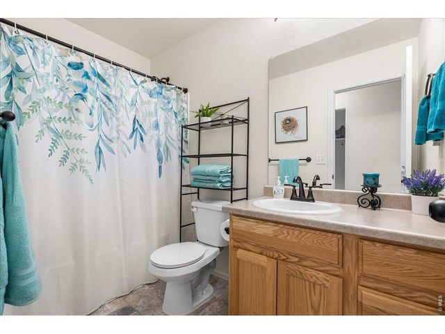 1814 102nd Ave Ct, Greeley, CO 80634