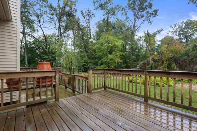 2208 Woodland Court, Elkhart, IN 46514