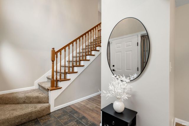 2208 Woodland Court, Elkhart, IN 46514