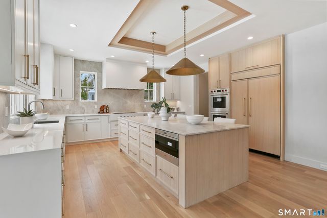 21 Warnock Drive, Westport, CT 06880