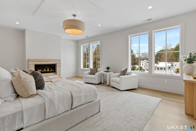 21 Warnock Drive, Westport, CT 06880