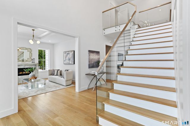 21 Warnock Drive, Westport, CT 06880