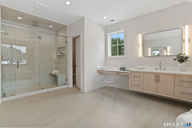 21 Warnock Drive, Westport, CT 06880