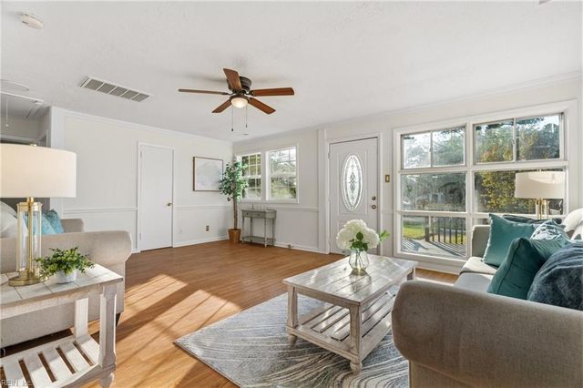 119 York DR, Portsmouth, VA 23702