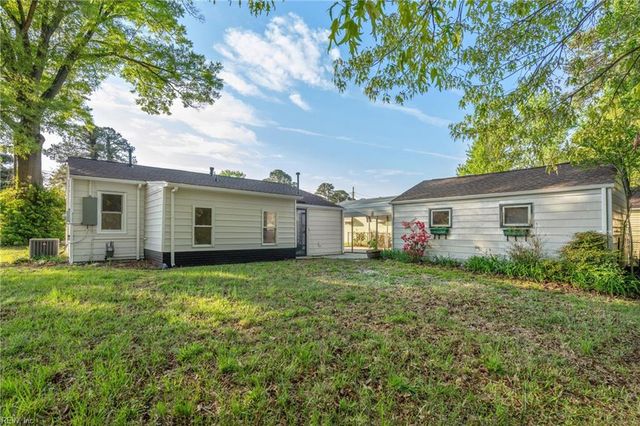 119 York DR, Portsmouth, VA 23702