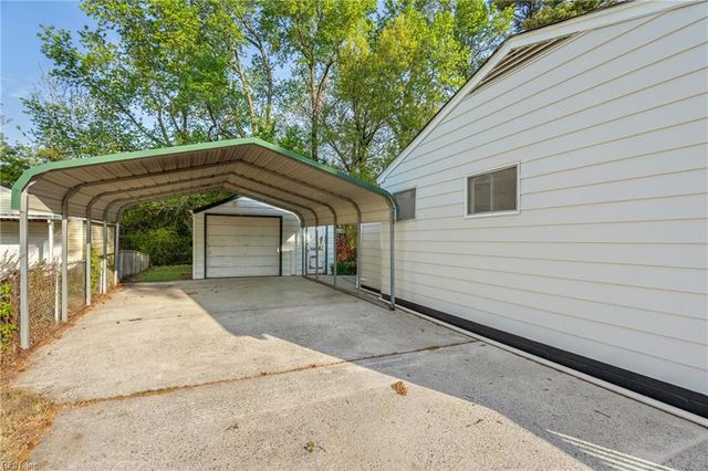 119 York DR, Portsmouth, VA 23702