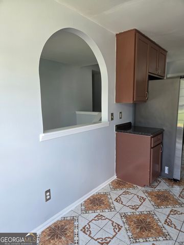 6923 Biscayne Boulevard, Rex, GA 30273