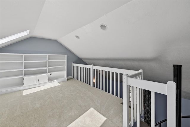 105 Lantern Cir, Peters Twp, PA 15317