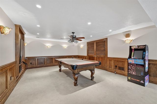 105 Lantern Cir, Peters Twp, PA 15317