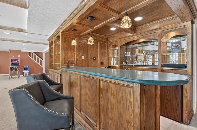 105 Lantern Cir, Peters Twp, PA 15317