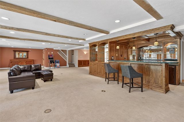 105 Lantern Cir, Peters Twp, PA 15317