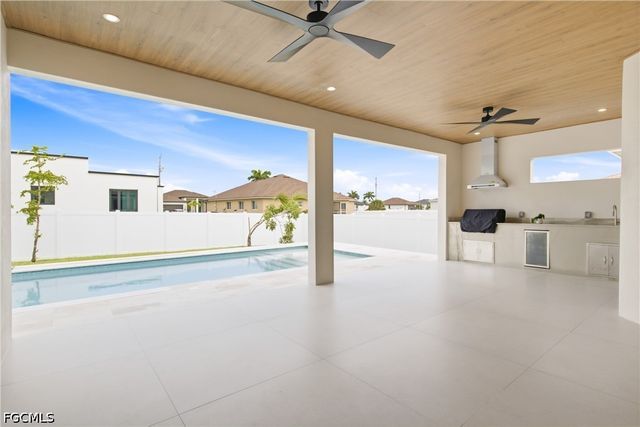 114 SW 36th PL, Cape Coral, FL 33991