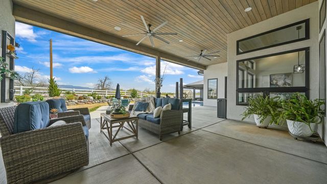 878 Quail Meadows Court, Grand Junction, CO 81506