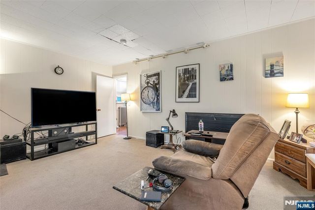 109 Bergen Avenue, Bergenfield, NJ 07621