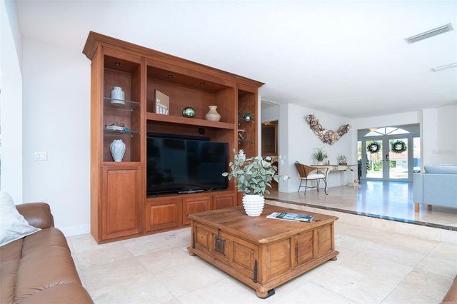 1648 SHELBURNE LANE, Sarasota, FL 34231