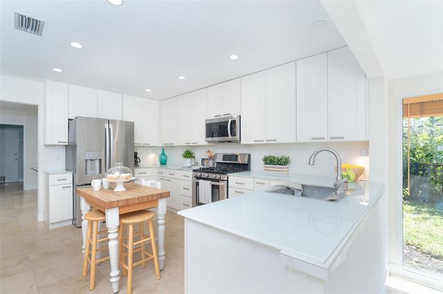 1648 SHELBURNE LANE, Sarasota, FL 34231