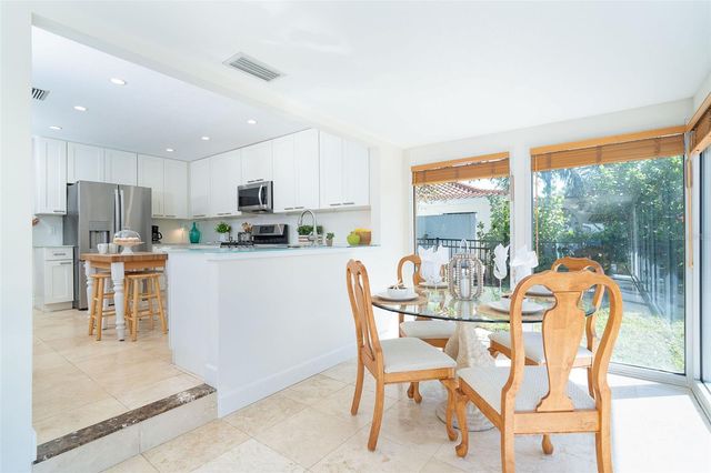 1648 SHELBURNE LANE, Sarasota, FL 34231