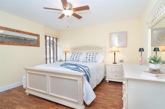 1648 SHELBURNE LANE, Sarasota, FL 34231