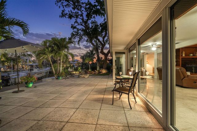 1648 SHELBURNE LANE, Sarasota, FL 34231