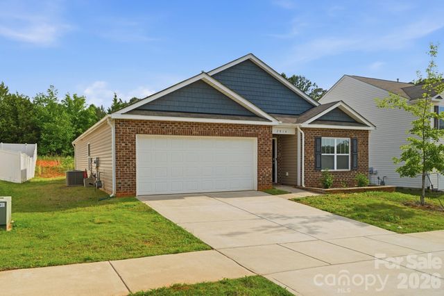 2814 Sherrills Stream Drive, Sherrills Ford, NC 28673