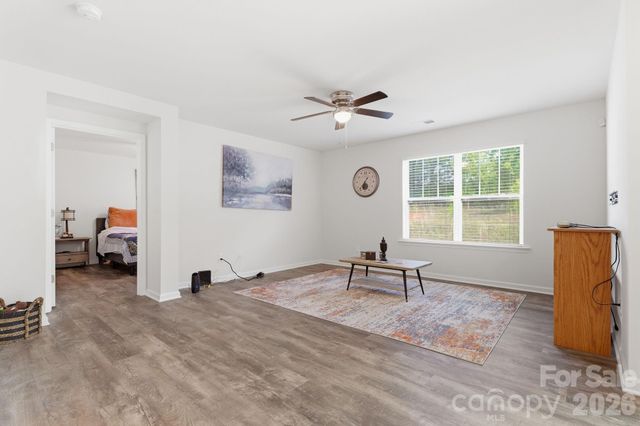 2814 Sherrills Stream Drive, Sherrills Ford, NC 28673
