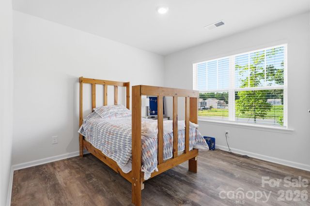2814 Sherrills Stream Drive, Sherrills Ford, NC 28673