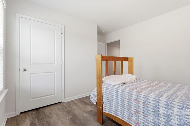 2814 Sherrills Stream Drive, Sherrills Ford, NC 28673