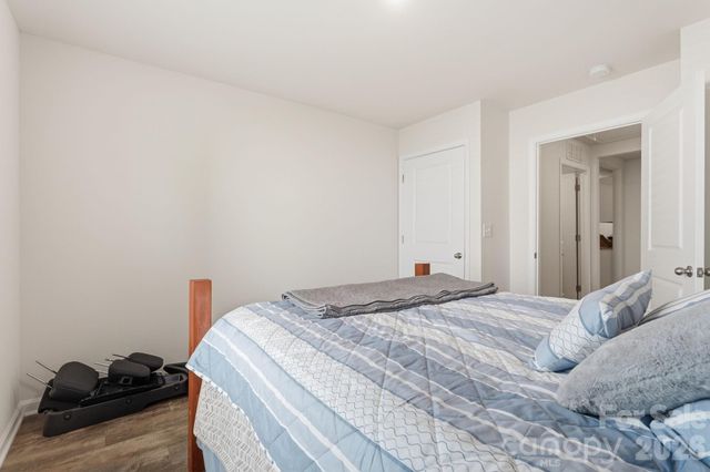 2814 Sherrills Stream Drive, Sherrills Ford, NC 28673