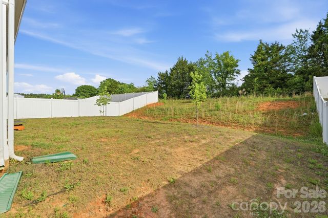 2814 Sherrills Stream Drive, Sherrills Ford, NC 28673