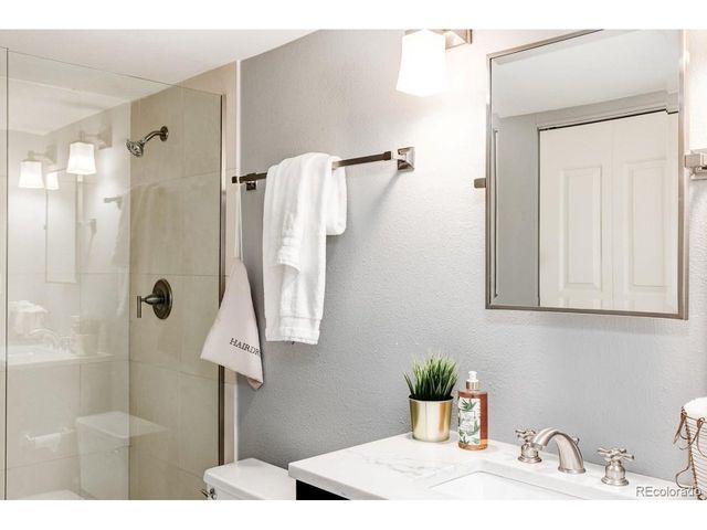 1551 Larimer St 406, Denver, CO 80202