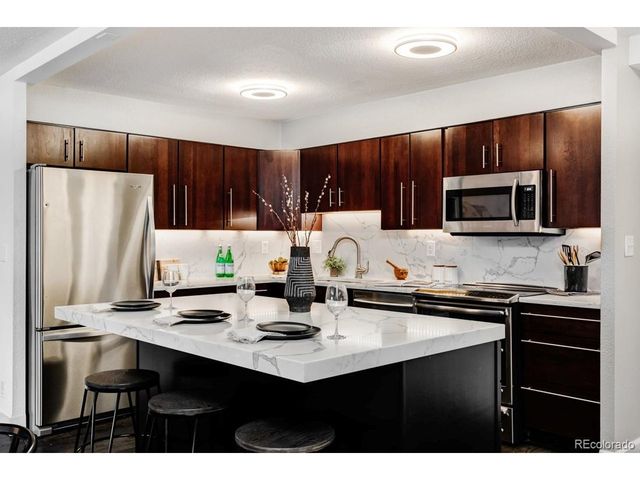 1551 Larimer St 406, Denver, CO 80202