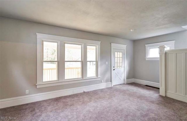 692 Blanche Street, Akron, OH 44307