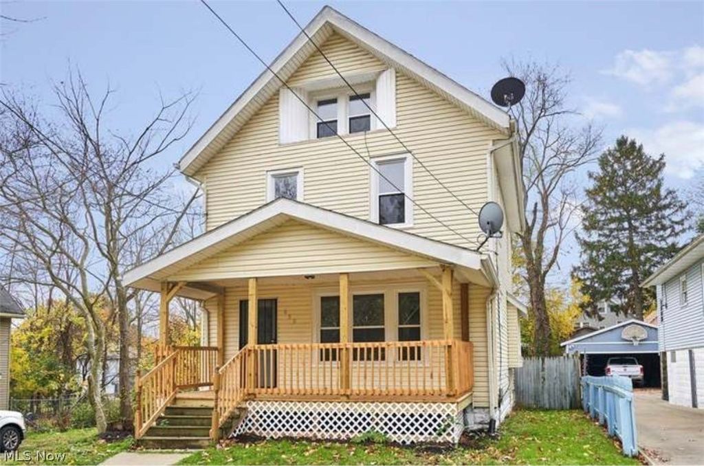 692 Blanche Street, Akron, OH 44307