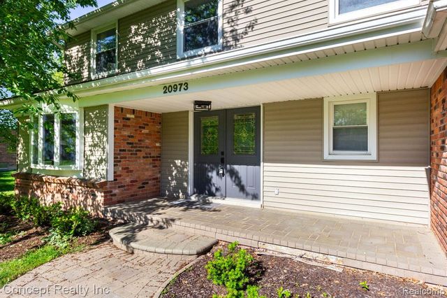 20973 Westfarm Lane, Northville, MI 48167