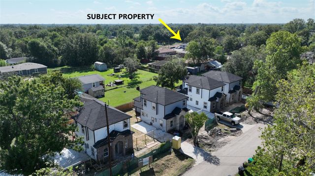 5122 Clover St Street, Houston, TX 77033