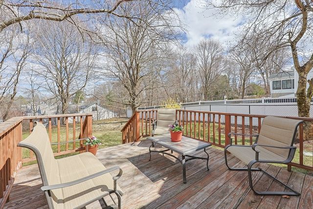 76 Curtis Ave, Marlborough, MA 01752