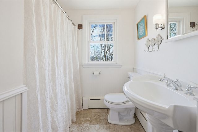 76 Curtis Ave, Marlborough, MA 01752