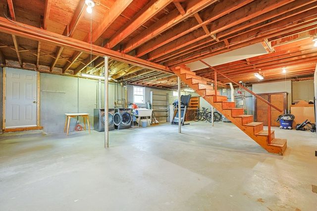 76 Curtis Ave, Marlborough, MA 01752