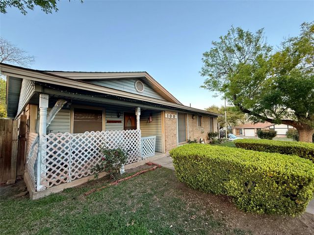 100 Skyloop DR, Austin, TX 78745