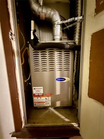 100 Skyloop DR, Austin, TX 78745