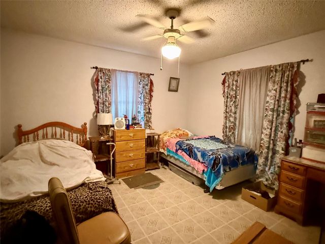 100 Skyloop DR, Austin, TX 78745