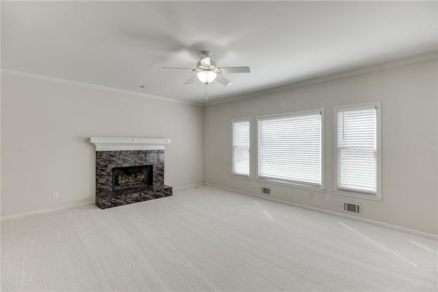 4102 Trotters Way Drive, Snellville, GA 30039