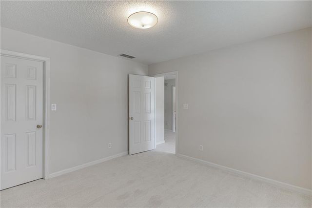 4102 Trotters Way Drive, Snellville, GA 30039