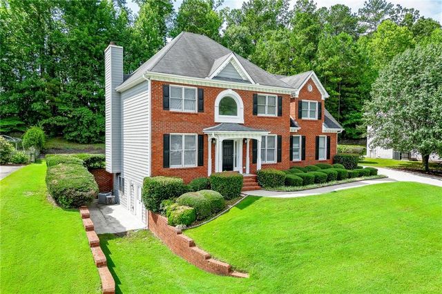 4102 Trotters Way Drive, Snellville, GA 30039