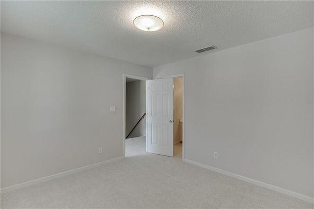 4102 Trotters Way Drive, Snellville, GA 30039