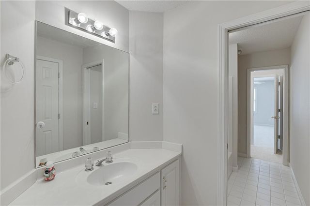 4102 Trotters Way Drive, Snellville, GA 30039