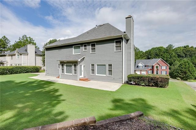 4102 Trotters Way Drive, Snellville, GA 30039