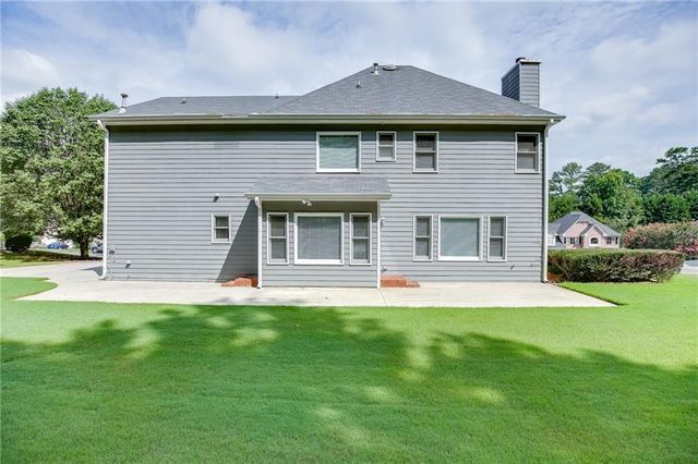4102 Trotters Way Drive, Snellville, GA 30039