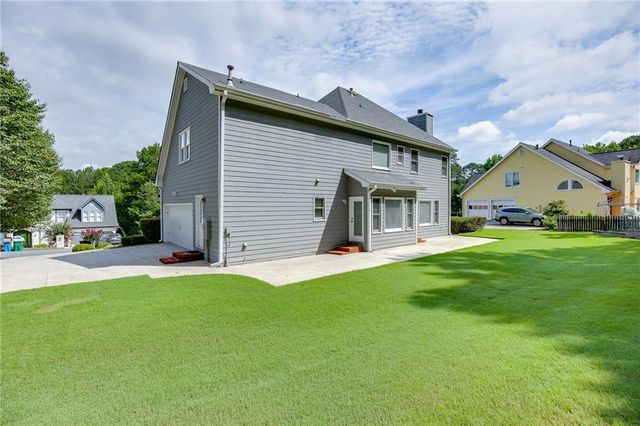 4102 Trotters Way Drive, Snellville, GA 30039